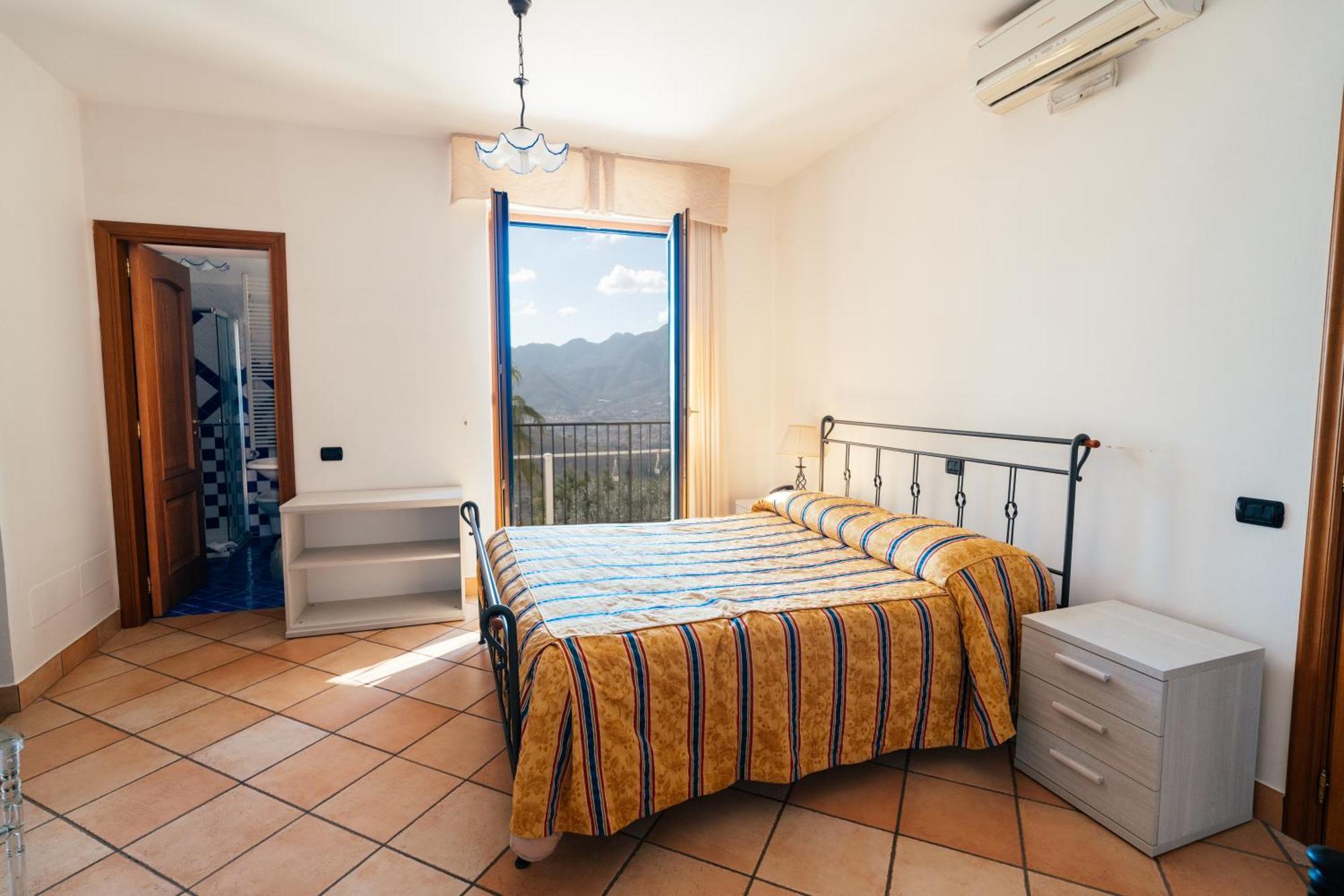 Villa Al Rifugio Cava deʼ Tirreni Exteriör bild