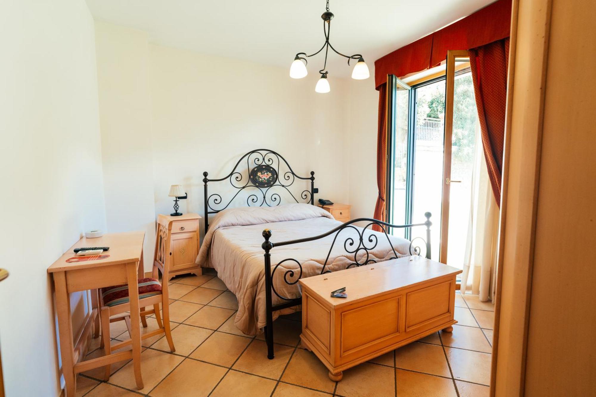 Villa Al Rifugio Cava deʼ Tirreni Exteriör bild